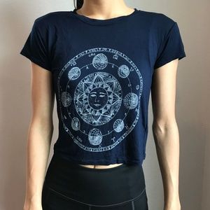 Brandy Melville Cropped T-Shirt